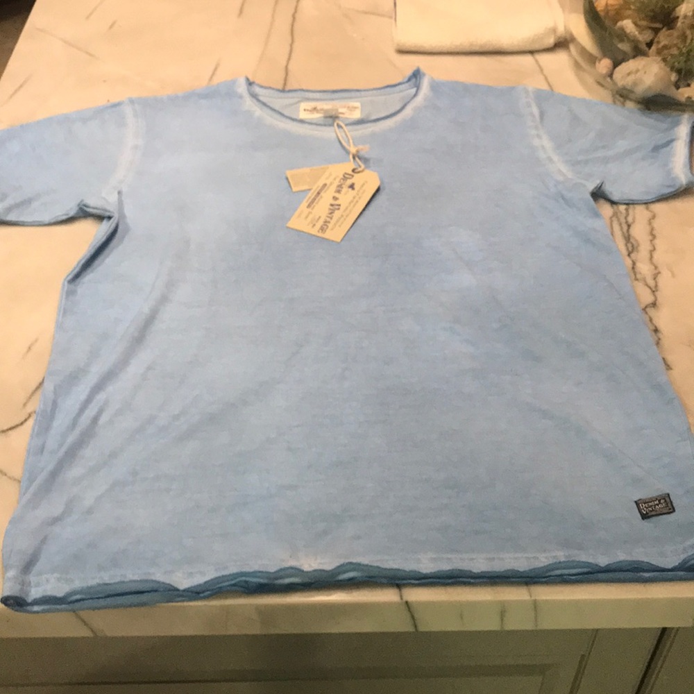 Denim and Vintage Blue T-shirt L